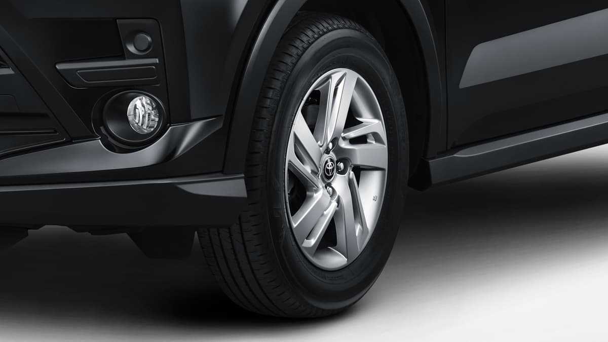New Raize G: 16" Silver Wheels