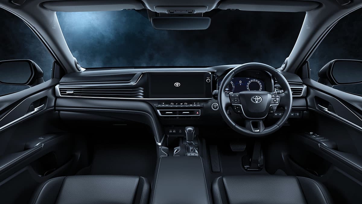 New Camry: New Sophisticated Cabin Interior