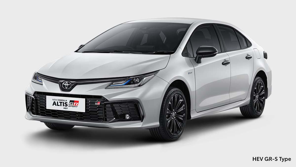 New Corolla Altis Hybrid EV GR Sport: Car Front Side