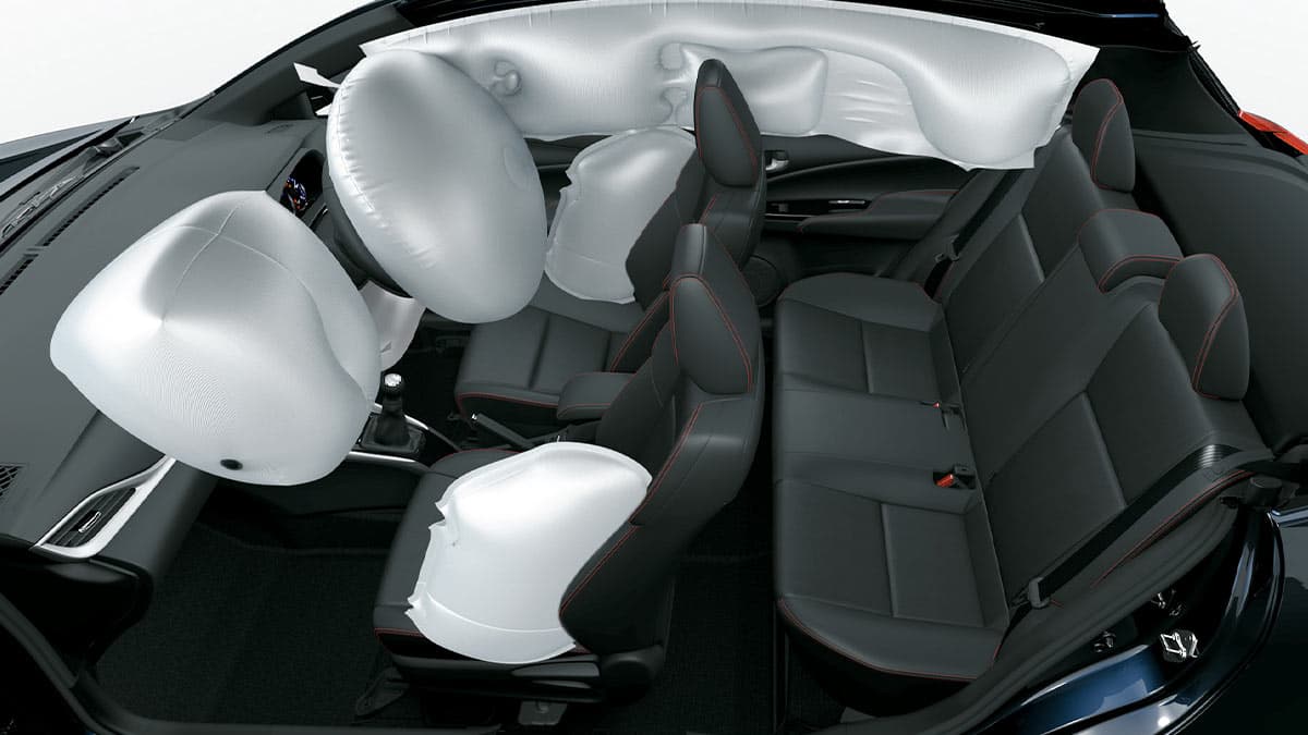 Yaris: 7 Airbags (Driver + Passenger); 2 Side Airbags; 2 Curtain Side Airbags; Driver Knee