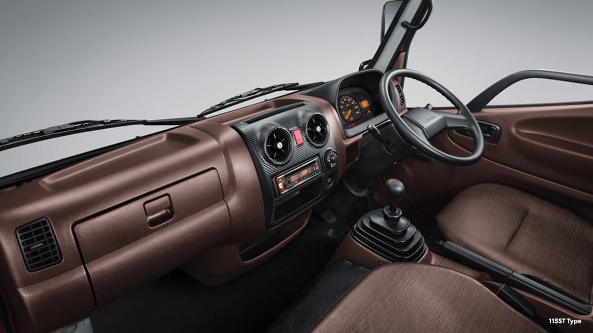 New Dyna: New Brown Dashboard & Center Cluster