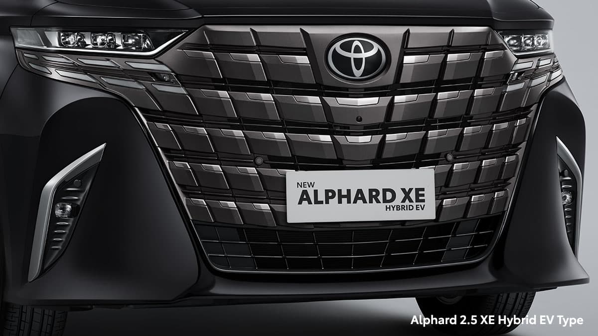 New Alphard XE: Luxury Front Grille